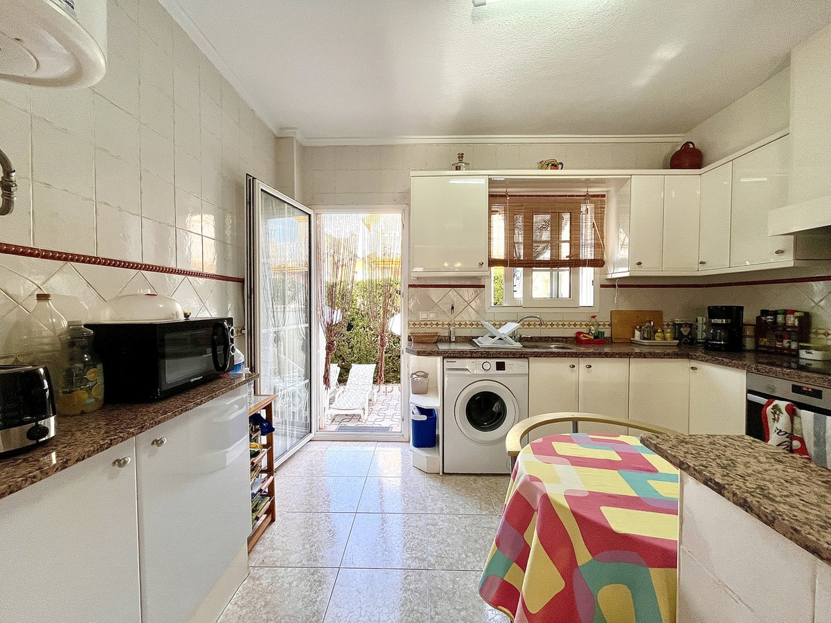 2 Bed Apartment for sale in Playa Flamenca Costa Blanca, Alicante, Spain