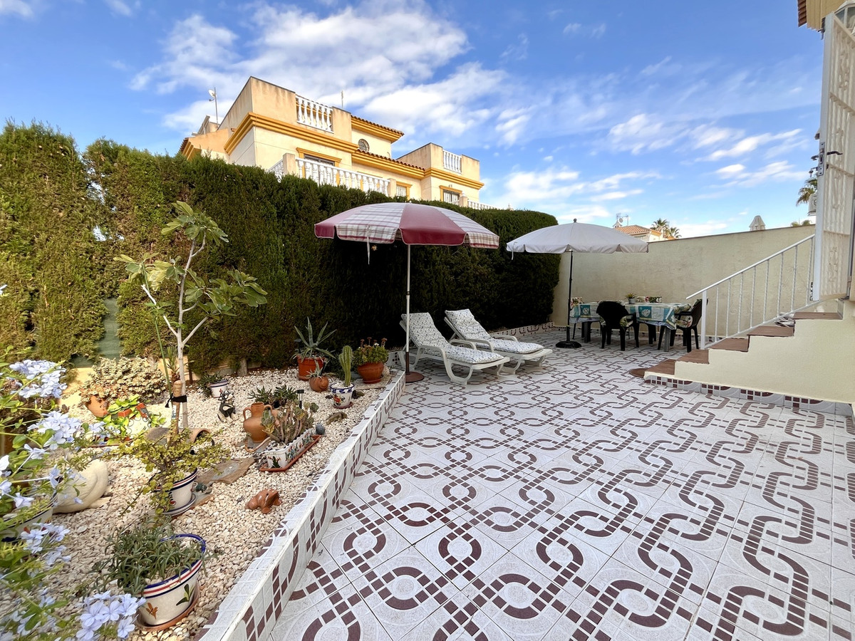 2 Bed Apartment for sale in Playa Flamenca Costa Blanca, Alicante, Spain