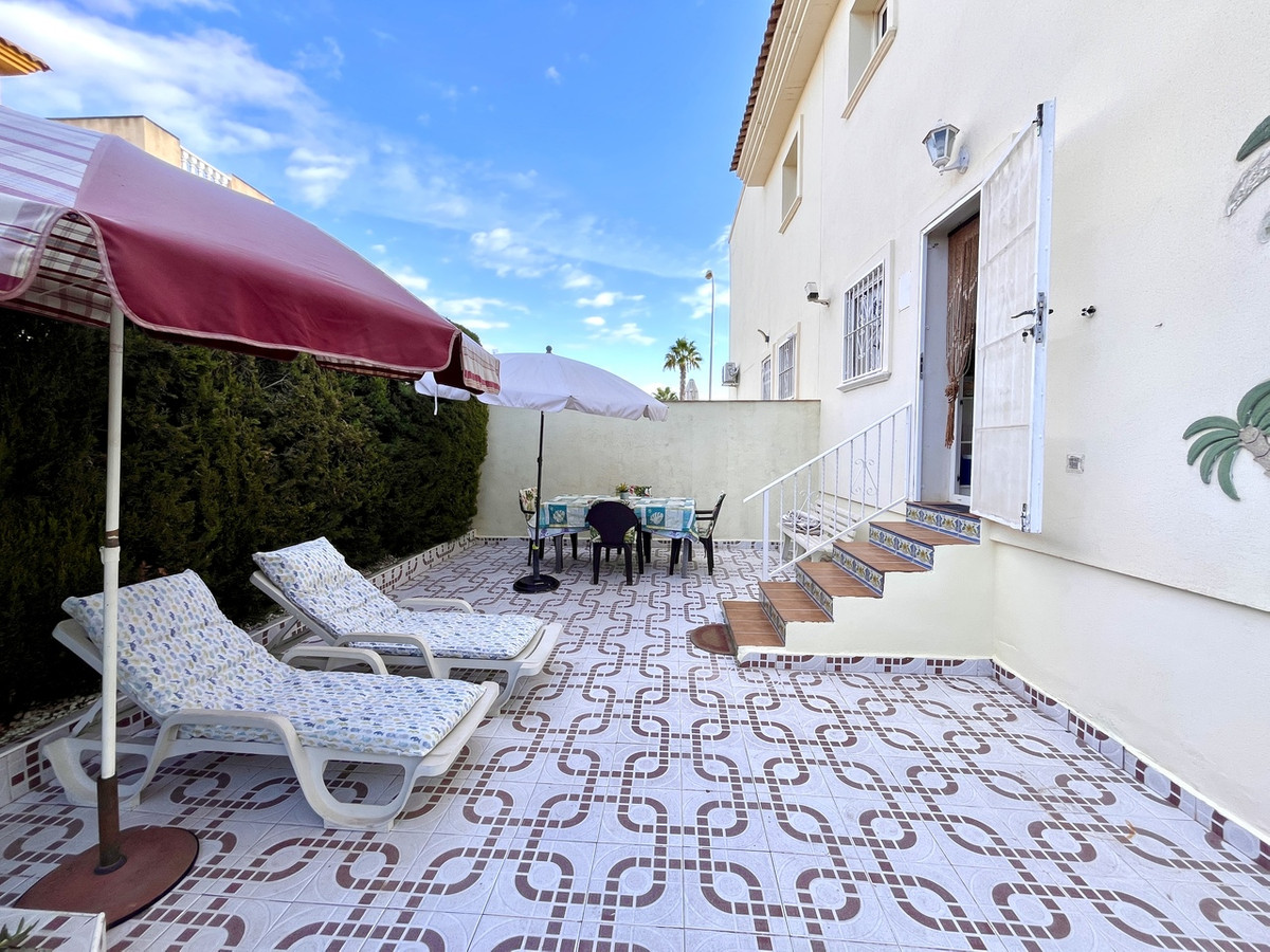 2 Bed Apartment for sale in Playa Flamenca Costa Blanca, Alicante, Spain
