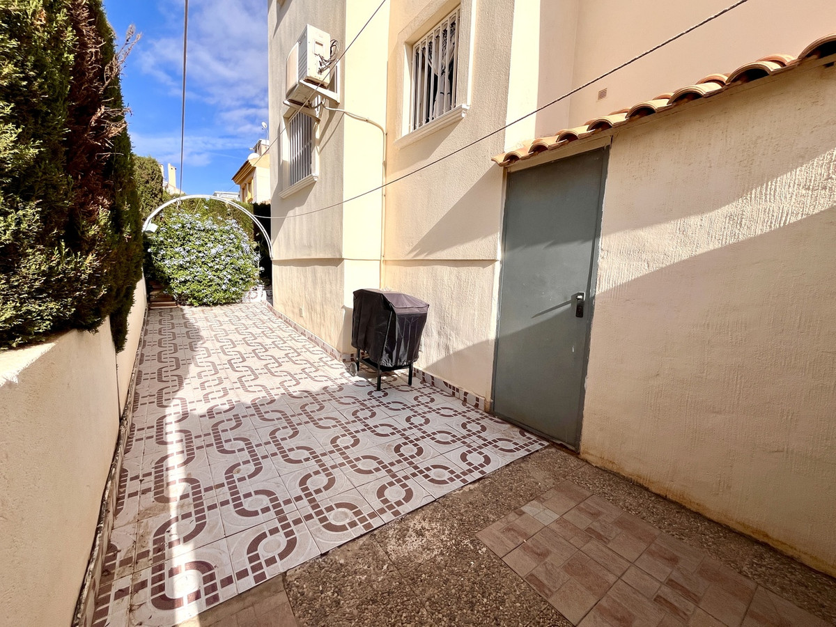 2 Bed Apartment for sale in Playa Flamenca Costa Blanca, Alicante, Spain