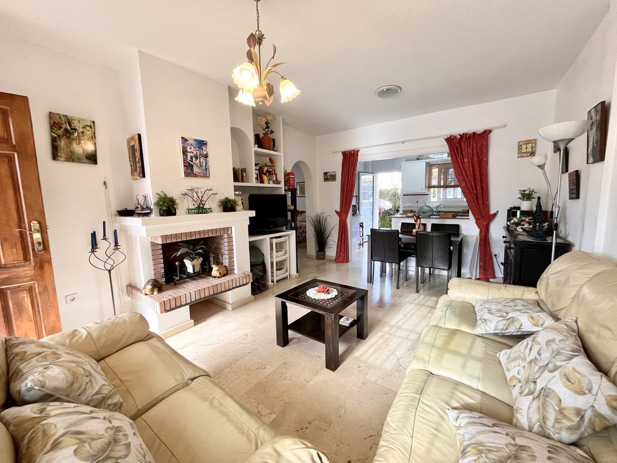 2 Bed Apartment for sale in Playa Flamenca Costa Blanca, Alicante, Spain