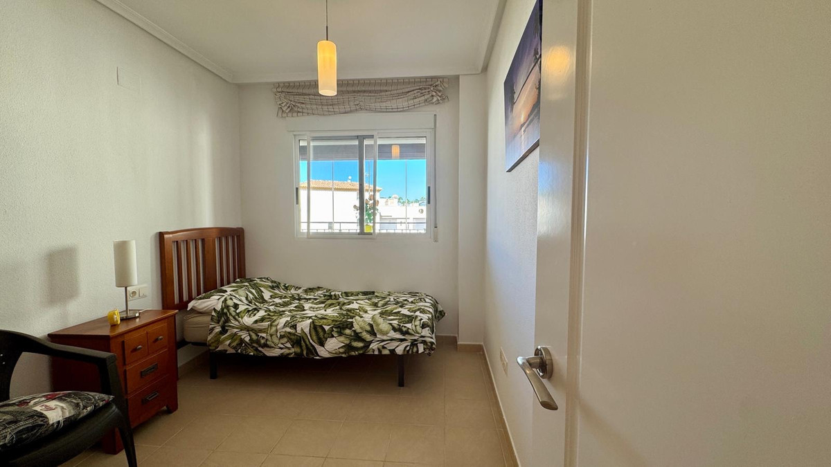 Se vende Apartamento Planta Media de 3 dormitorios en Costa Blanca, Alicante, España