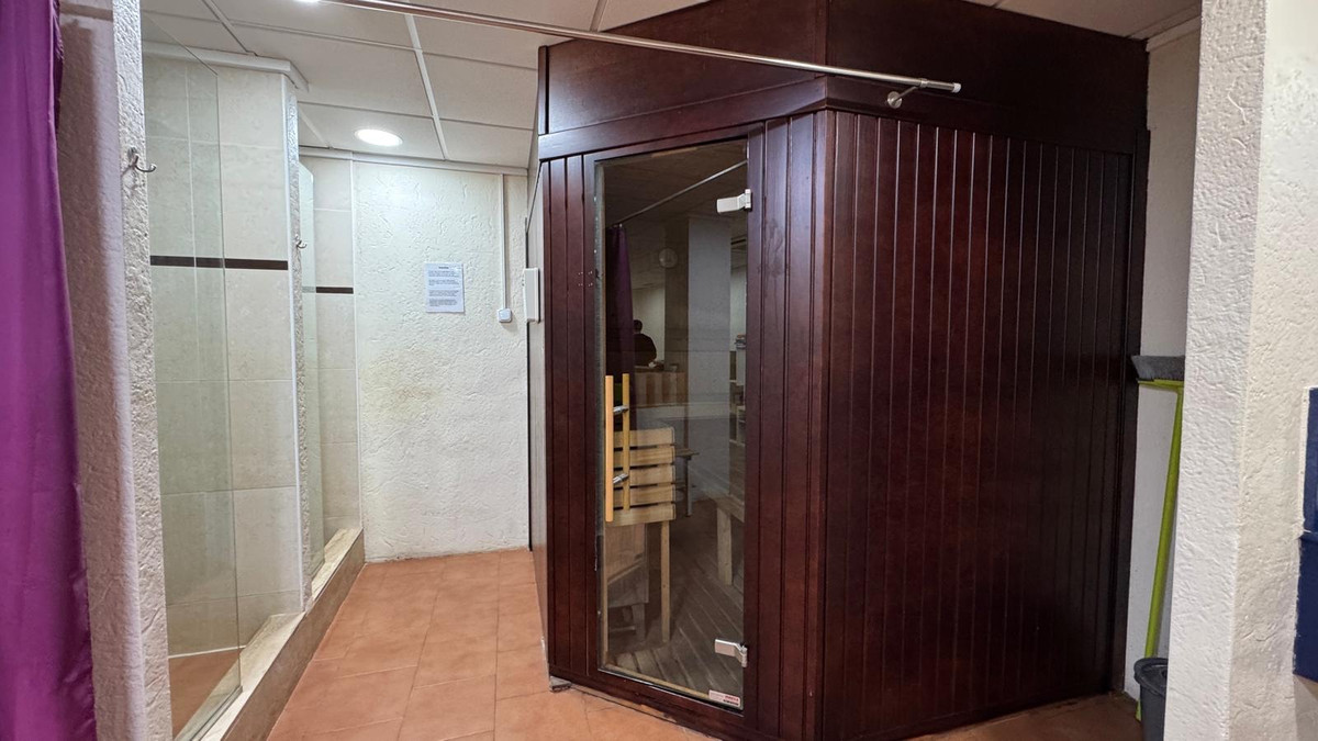 Se vende Apartamento Planta Media de 3 dormitorios en Costa Blanca, Alicante, España