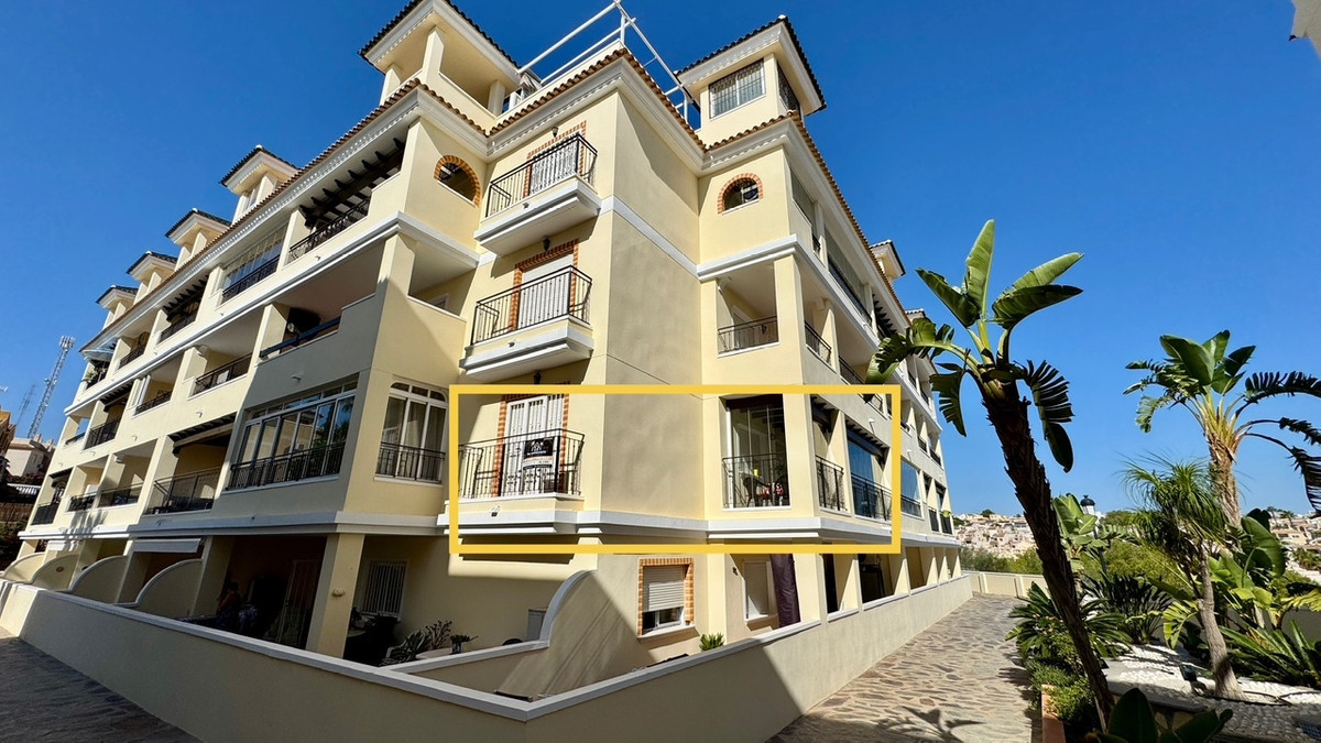 Se vende Apartamento Planta Media de 3 dormitorios en Costa Blanca, Alicante, España