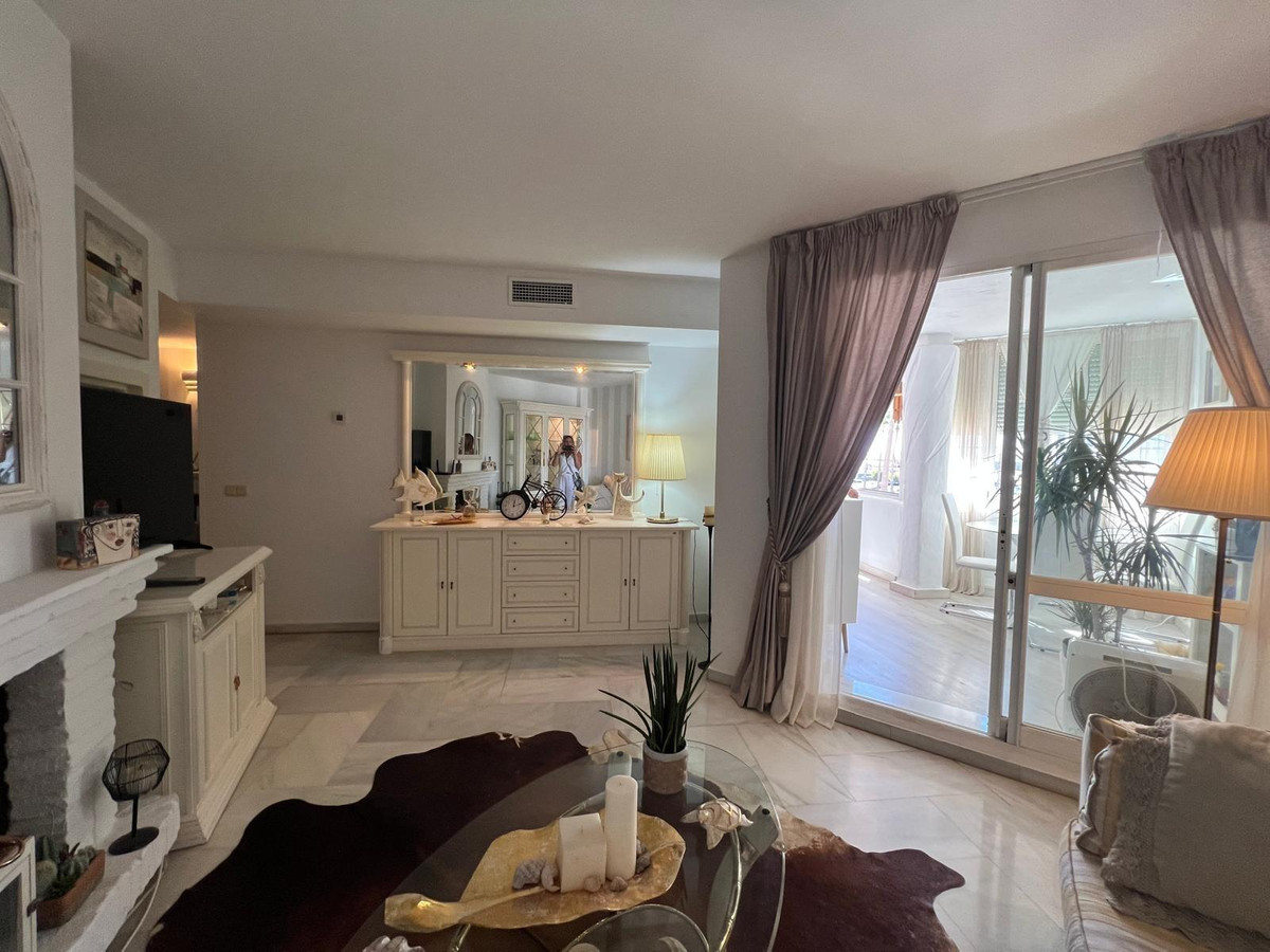 Se vende Apartamento Planta Media de 1 dormitorios en Costa Del Sol, Málaga, España
