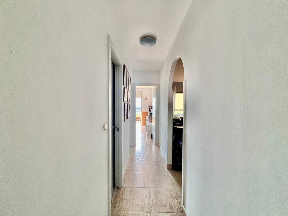 4 Bed Apartment for sale in Benalmadena Costa Costa Del Sol, Málaga, Spain