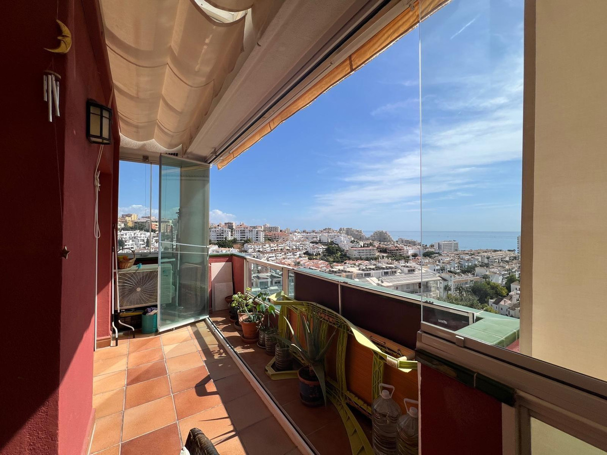 4 Bed Apartment for sale in Benalmadena Costa Costa Del Sol, Málaga, Spain