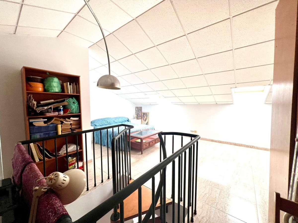 4 Bed Apartment for sale in Benalmadena Costa Costa Del Sol, Málaga, Spain