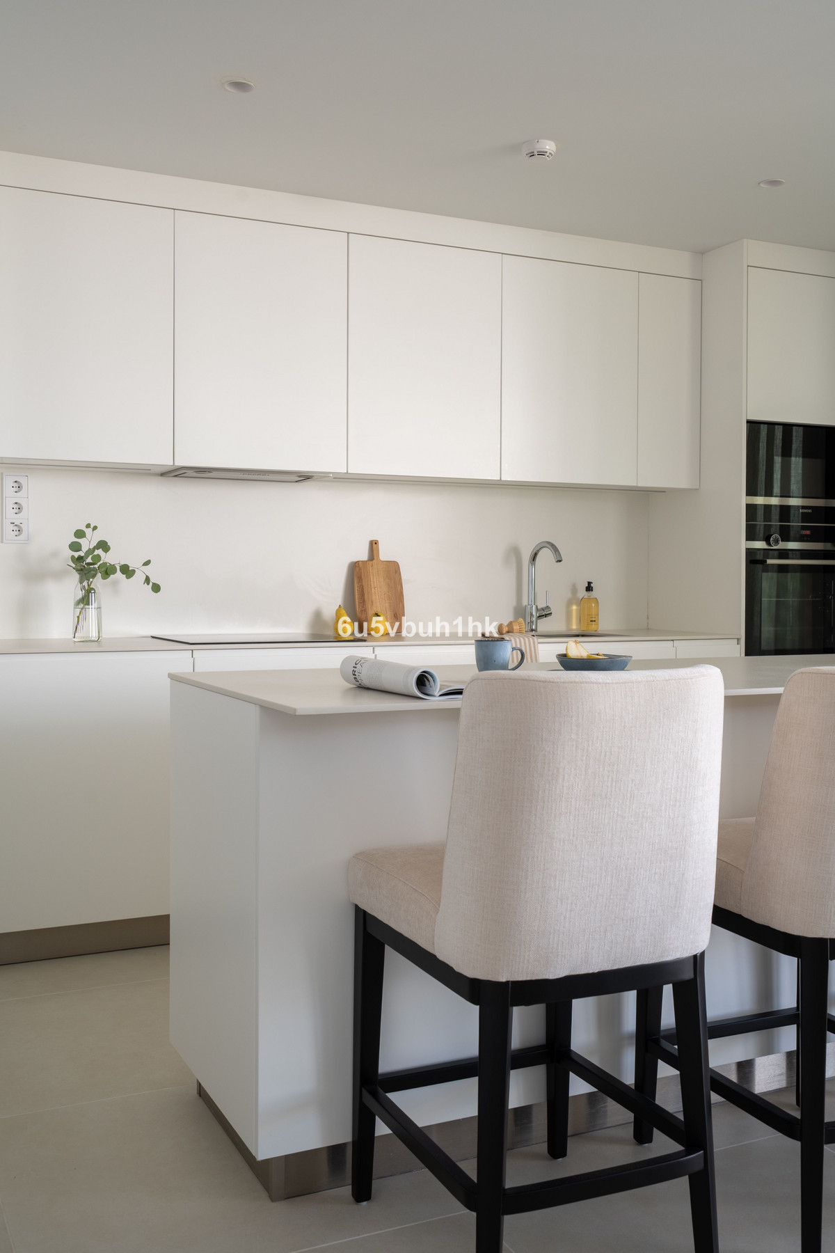 3 Bed Apartment for sale in Fuengirola Costa Del Sol, Málaga, Spain