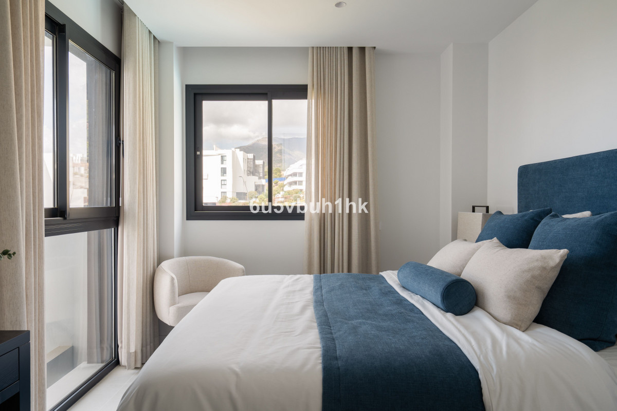 3 Bed Apartment for sale in Fuengirola Costa Del Sol, Málaga, Spain