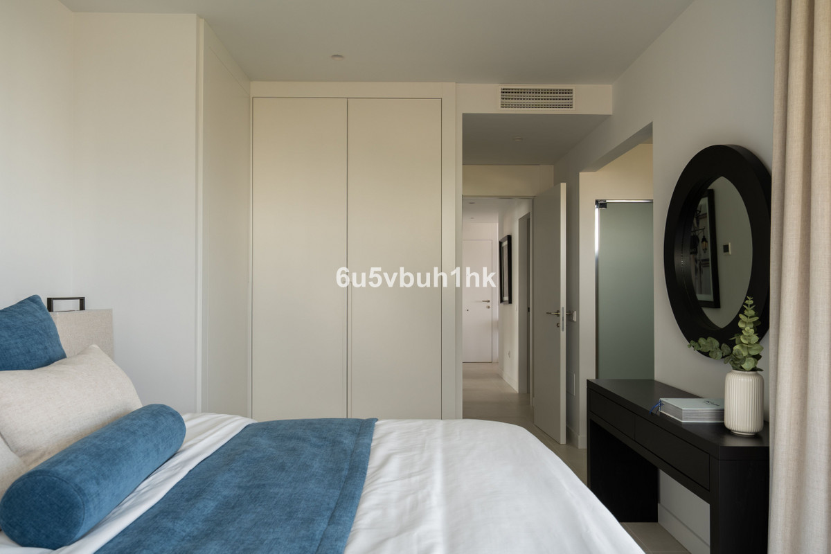 3 Bed Apartment for sale in Fuengirola Costa Del Sol, Málaga, Spain