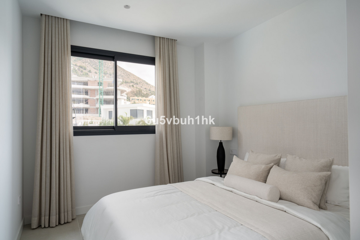 3 Bed Apartment for sale in Fuengirola Costa Del Sol, Málaga, Spain