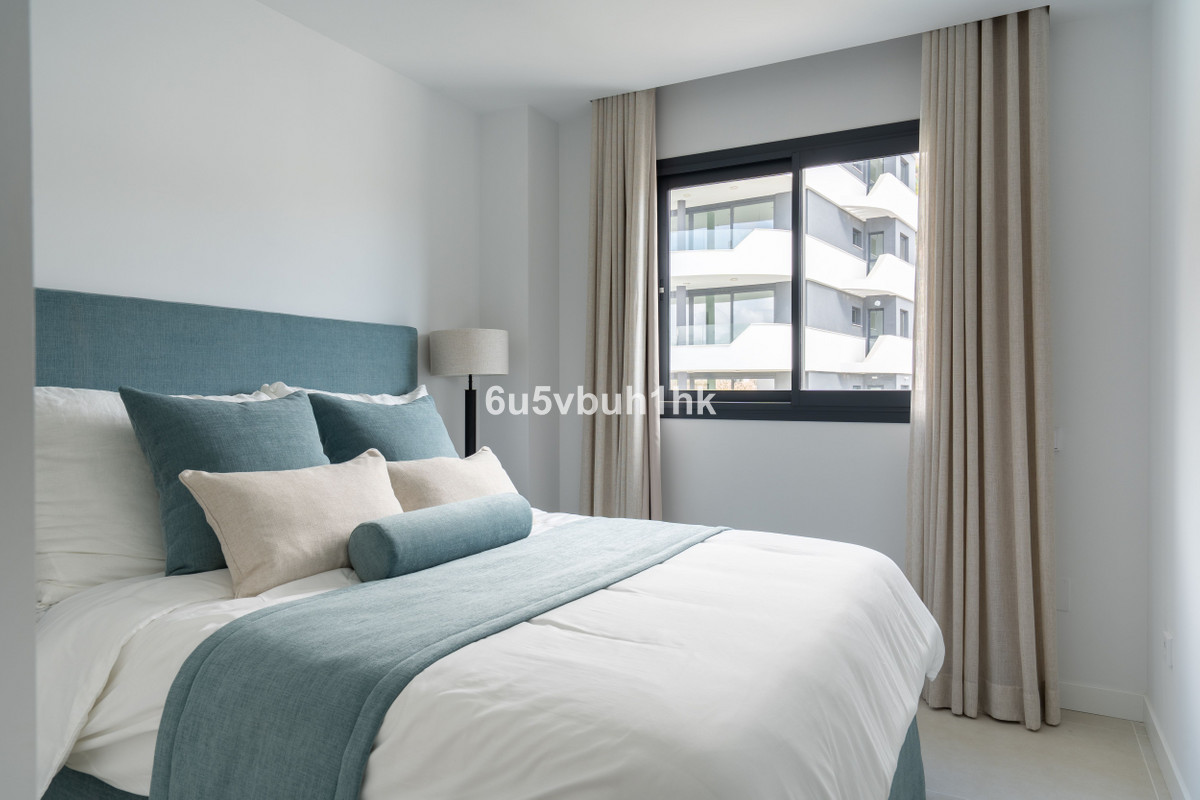 3 Bed Apartment for sale in Fuengirola Costa Del Sol, Málaga, Spain