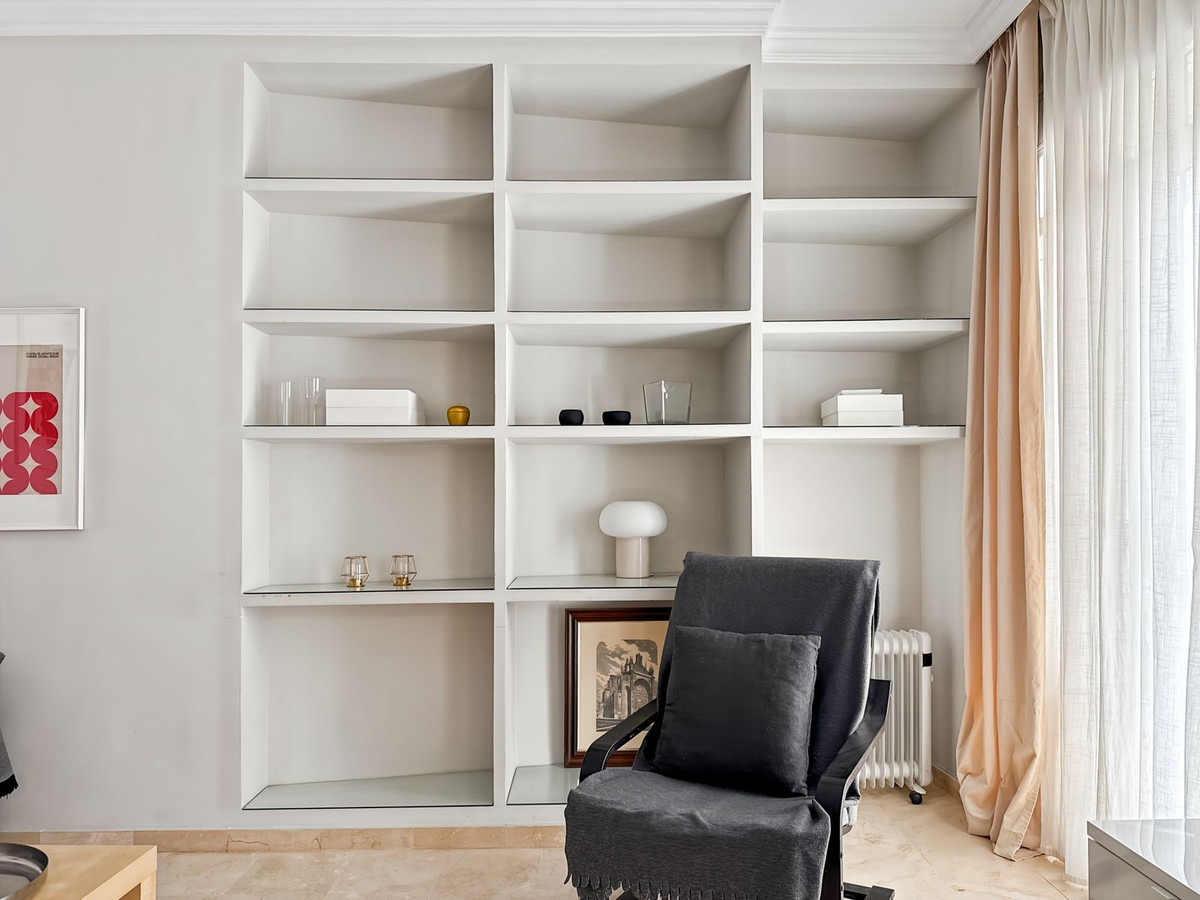 Se vende Apartamento Planta Media de 2 dormitorios en Málaga Ciudad, Málaga, España