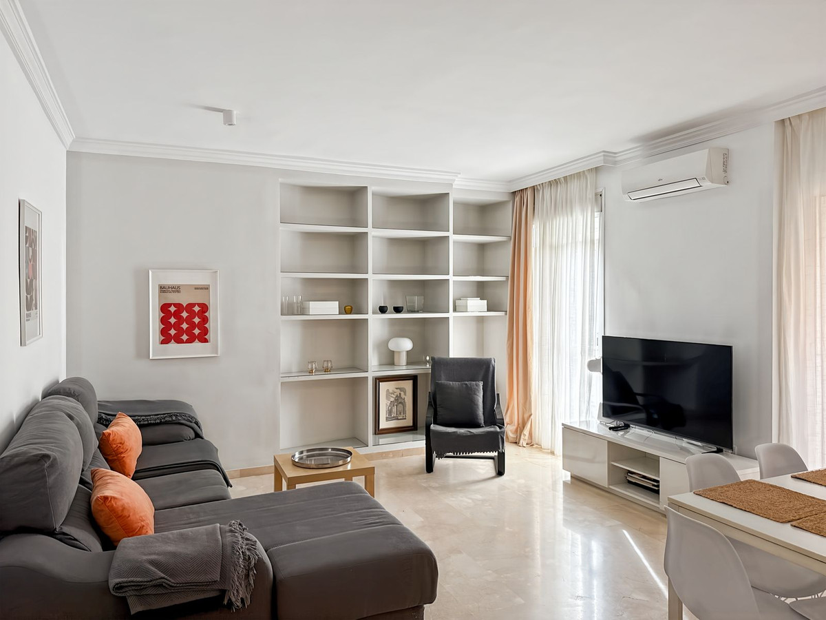 Se vende Apartamento Planta Media de 2 dormitorios en Málaga Ciudad, Málaga, España