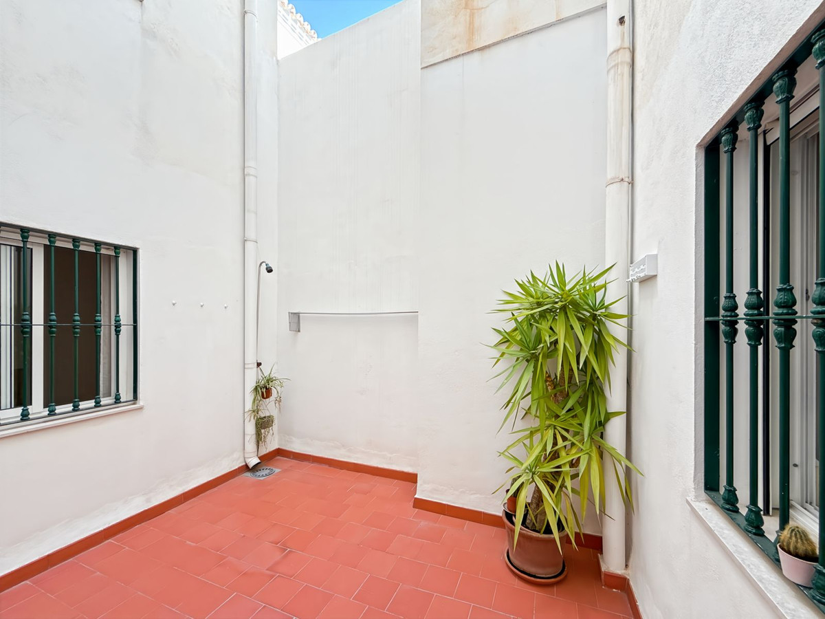 Se vende Apartamento Planta Media de 2 dormitorios en Málaga Ciudad, Málaga, España