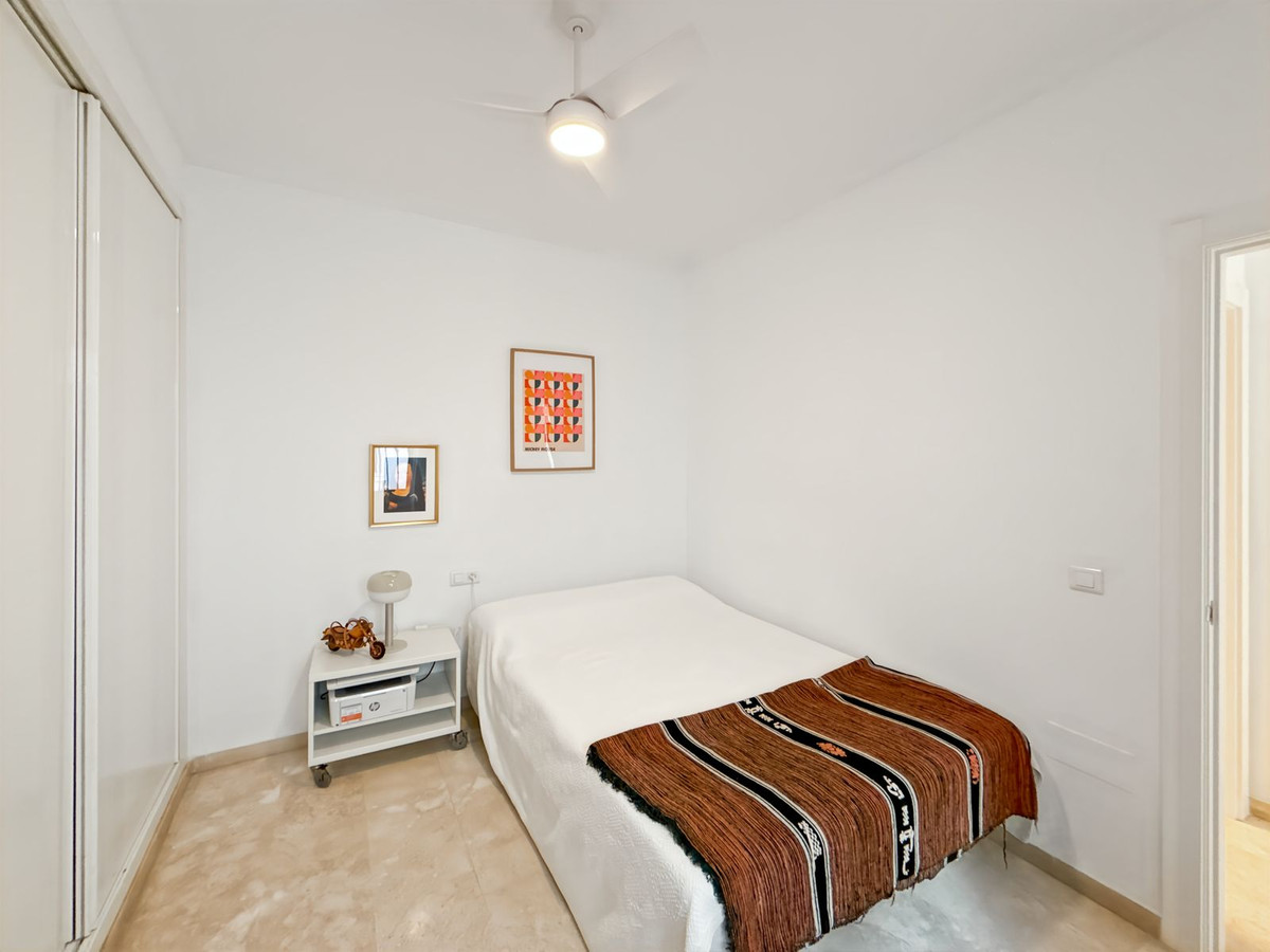 Se vende Apartamento Planta Media de 2 dormitorios en Málaga Ciudad, Málaga, España