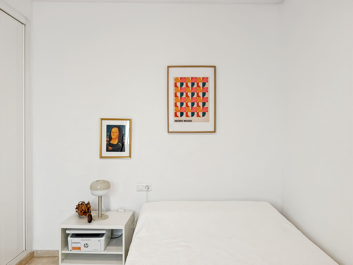Se vende Apartamento Planta Media de 2 dormitorios en Málaga Ciudad, Málaga, España