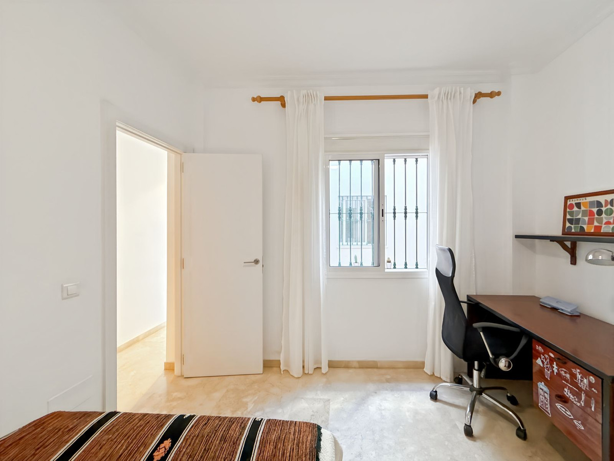 Se vende Apartamento Planta Media de 2 dormitorios en Málaga Ciudad, Málaga, España