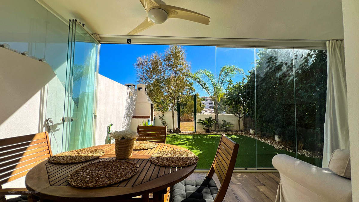 2 Bed Apartment for sale in La Cala De Mijas Costa Del Sol, Málaga, Spain