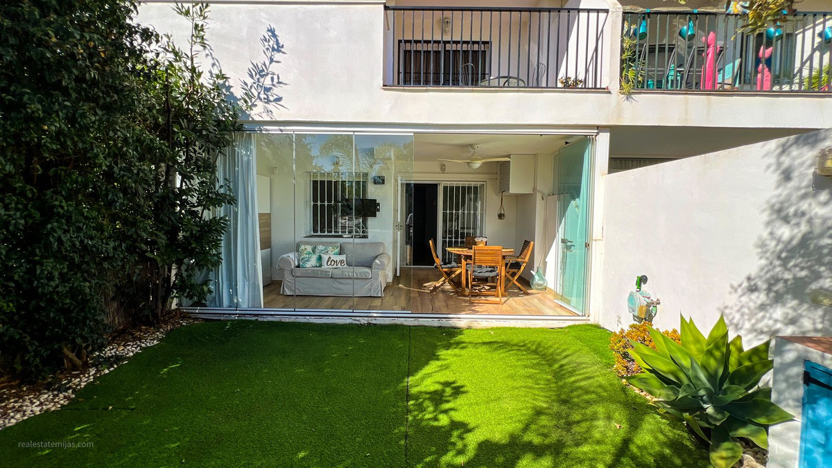 2 Bed Apartment for sale in La Cala De Mijas Costa Del Sol, Málaga, Spain