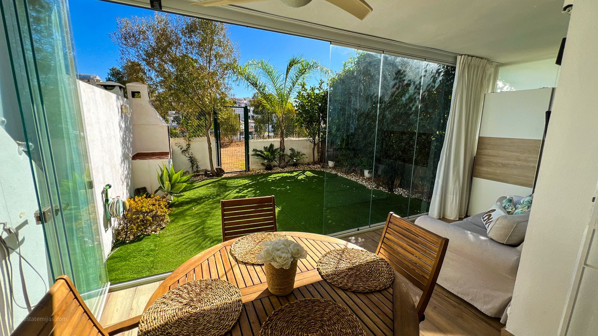 2 Bed Apartment for sale in La Cala De Mijas Costa Del Sol, Málaga, Spain