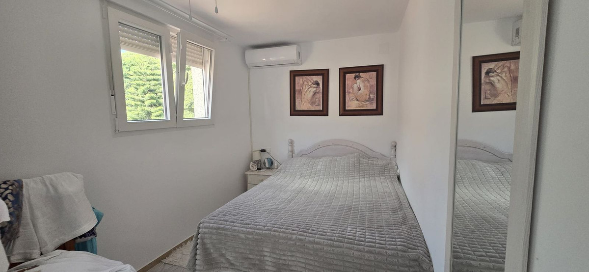 Se vende Pareada de 4 dormitorios en Costa Blanca, Alicante, España
