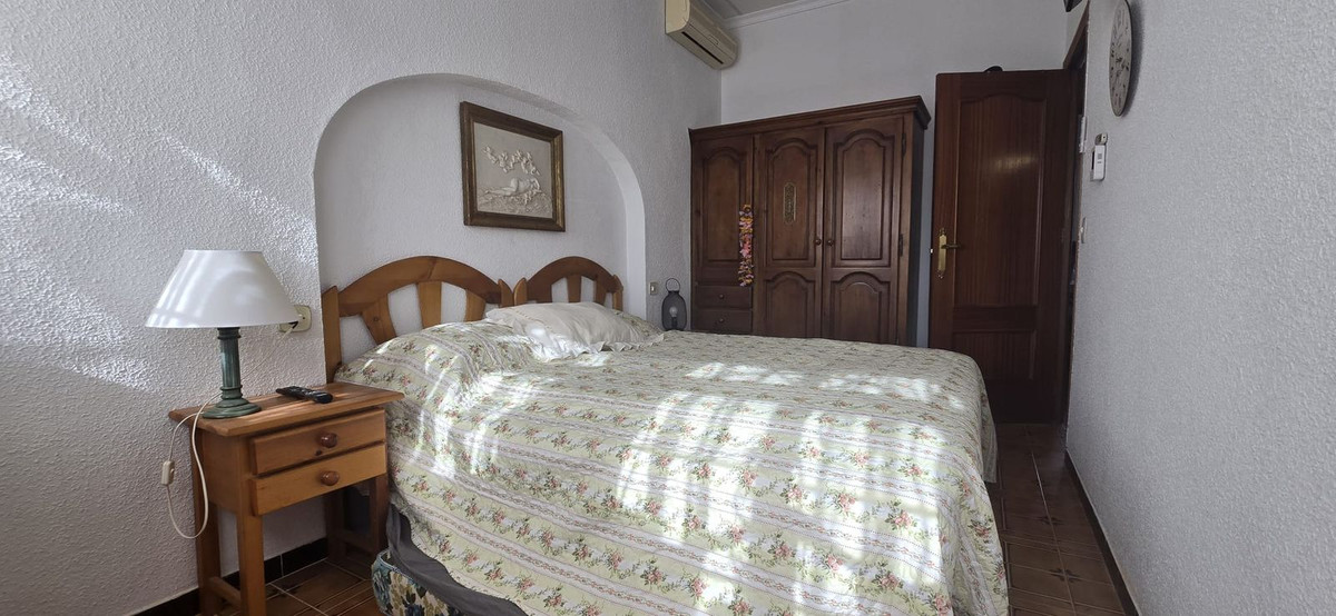 Se vende Pareada de 4 dormitorios en Costa Blanca, Alicante, España