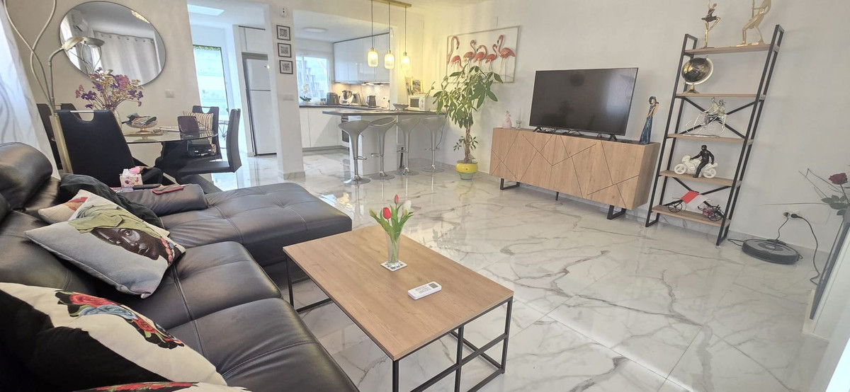 Se vende Pareada de 4 dormitorios en Costa Blanca, Alicante, España