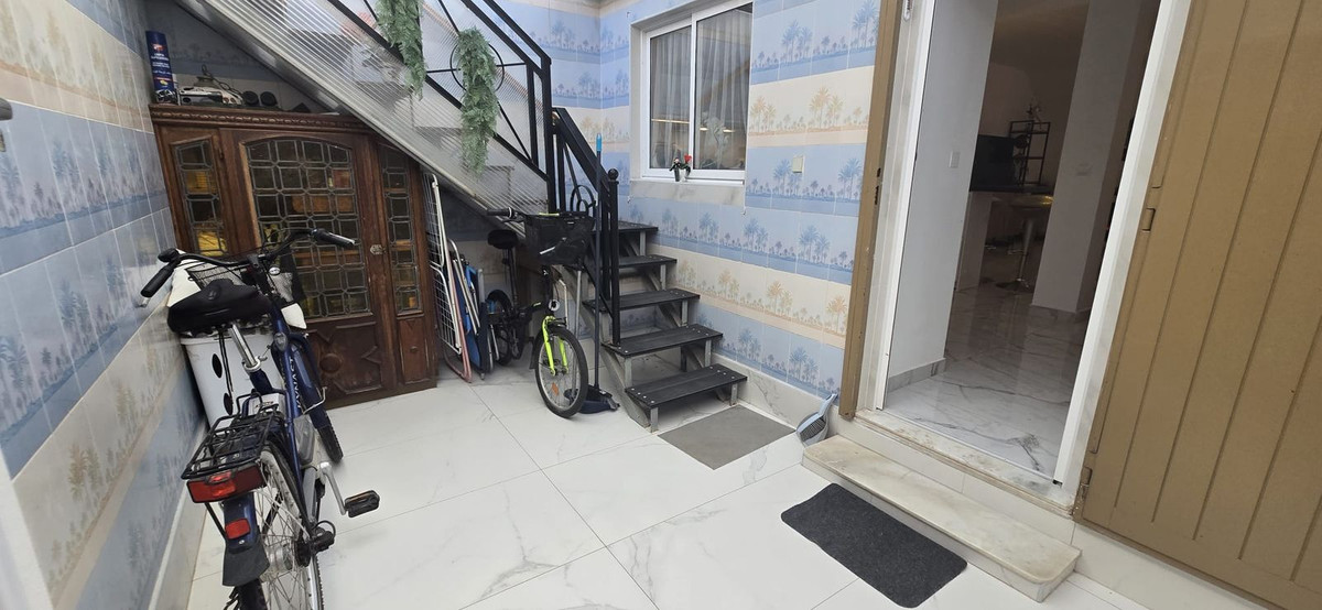 Se vende Pareada de 4 dormitorios en Costa Blanca, Alicante, España
