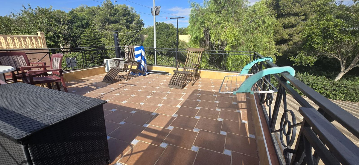 Se vende Pareada de 4 dormitorios en Costa Blanca, Alicante, España