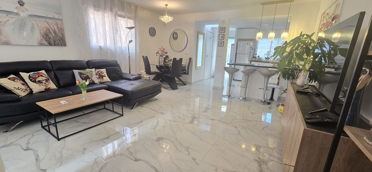 Se vende Pareada de 4 dormitorios en Costa Blanca, Alicante, España
