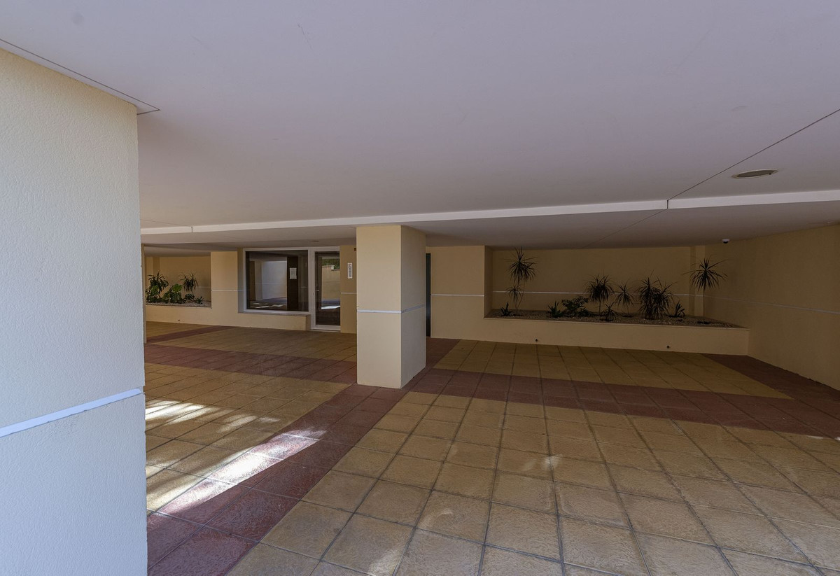 4 Bed Apartment for sale in Torremolinos Costa Del Sol, Málaga, Spain