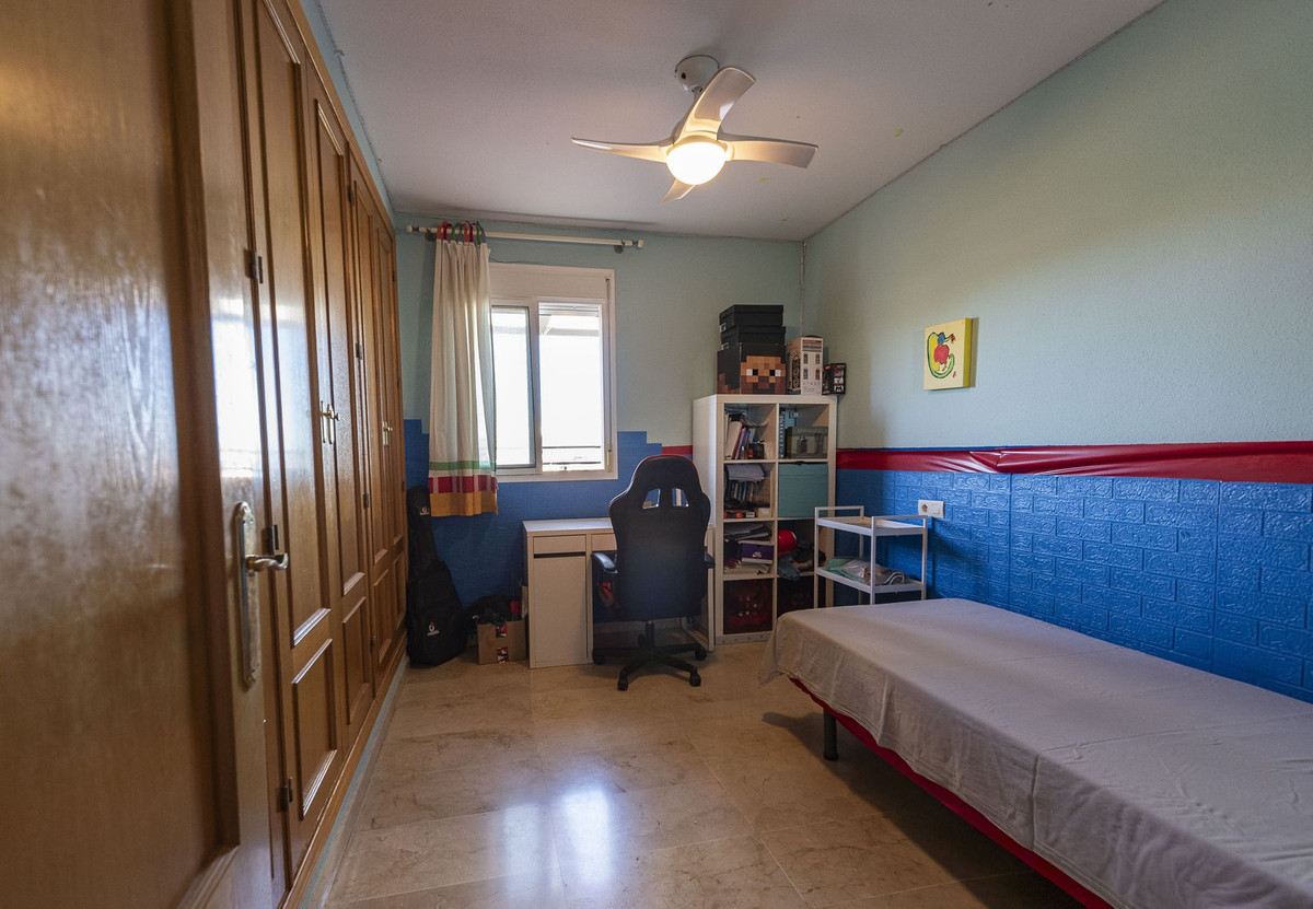 4 Bed Apartment for sale in Torremolinos Costa Del Sol, Málaga, Spain