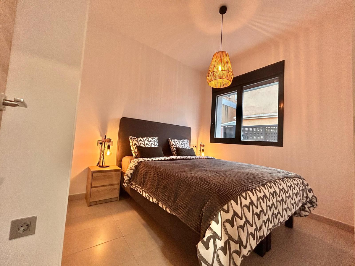 Se vende Villa - Chalet de 3 dormitorios en Costa Blanca, Alicante, España
