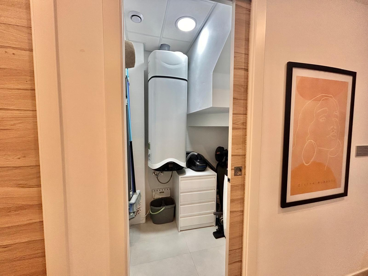 Se vende Villa - Chalet de 3 dormitorios en Costa Blanca, Alicante, España