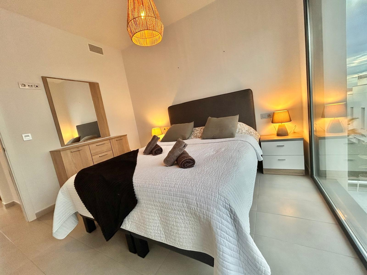 Se vende Villa - Chalet de 3 dormitorios en Costa Blanca, Alicante, España