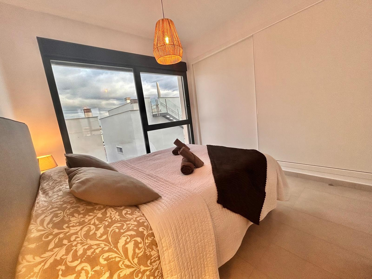 Se vende Villa - Chalet de 3 dormitorios en Costa Blanca, Alicante, España