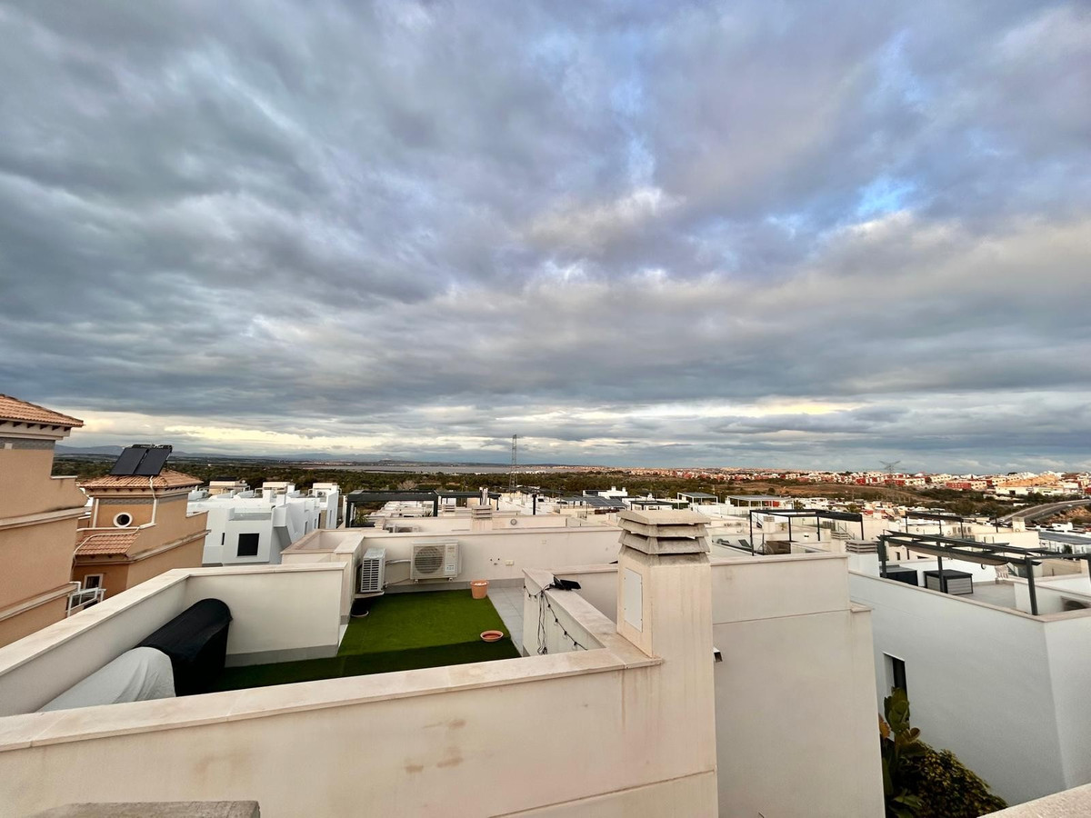 Se vende Villa - Chalet de 3 dormitorios en Costa Blanca, Alicante, España