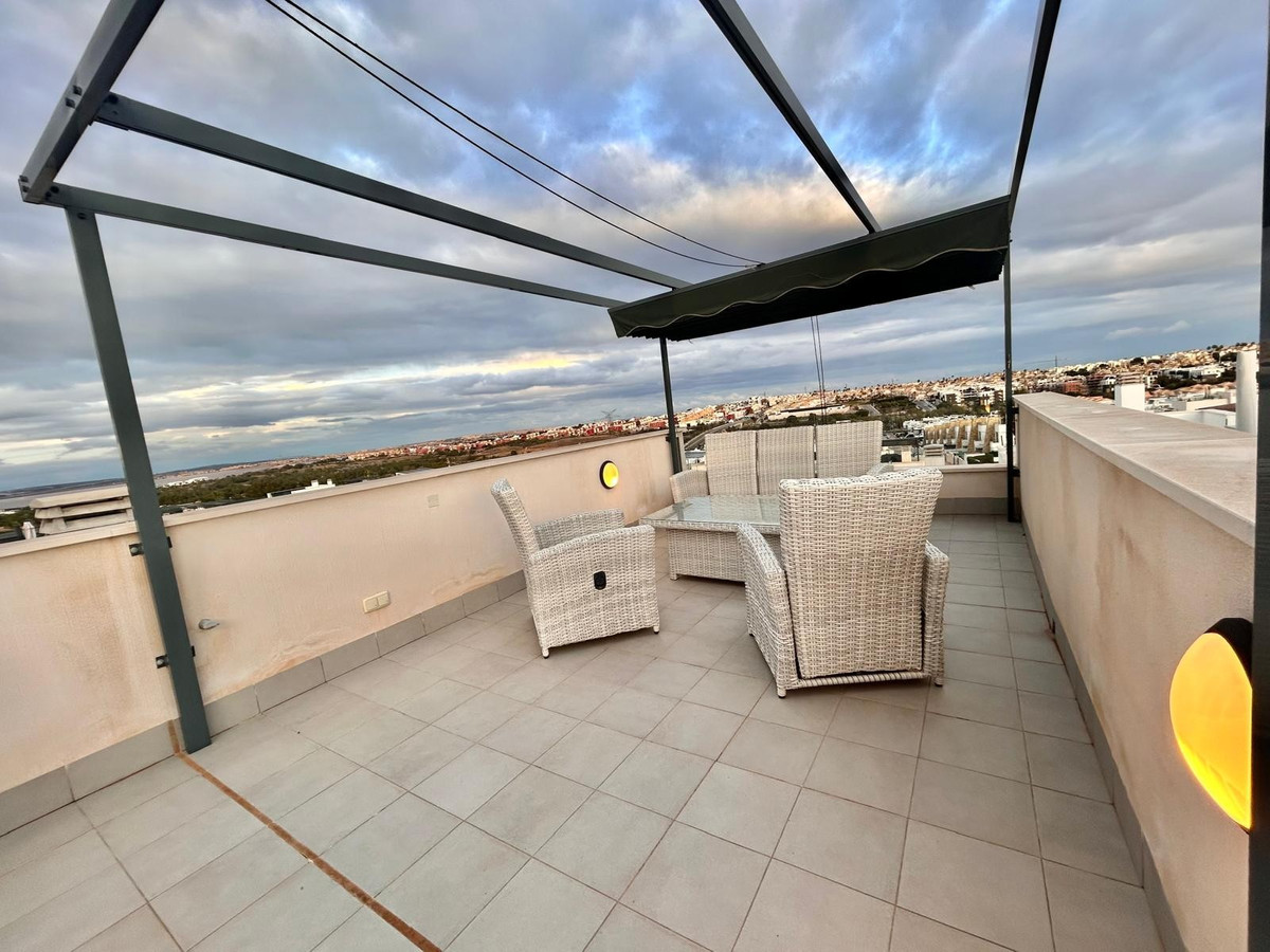 Se vende Villa - Chalet de 3 dormitorios en Costa Blanca, Alicante, España