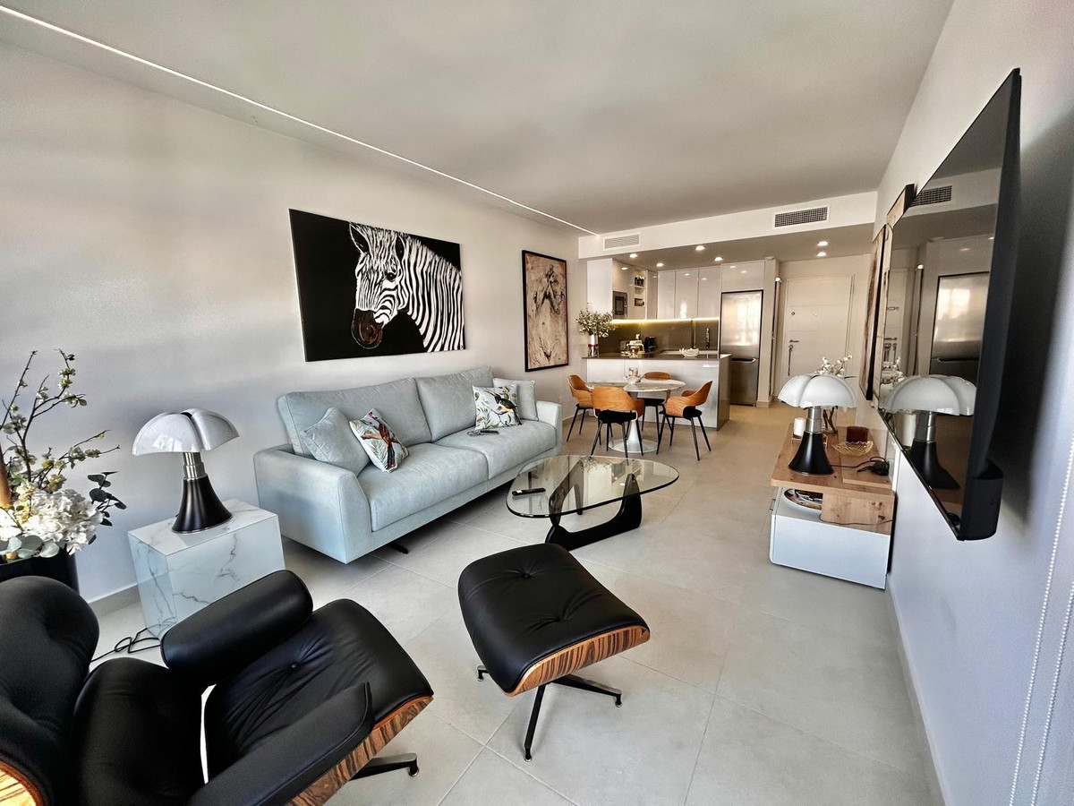 3 Bed Apartment for sale in Villamartin Costa Blanca, Alicante, Spain