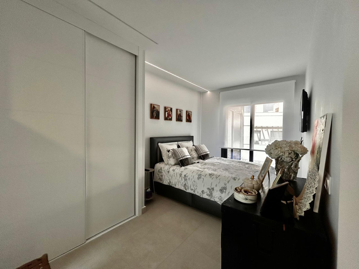 3 Bed Apartment for sale in Villamartin Costa Blanca, Alicante, Spain