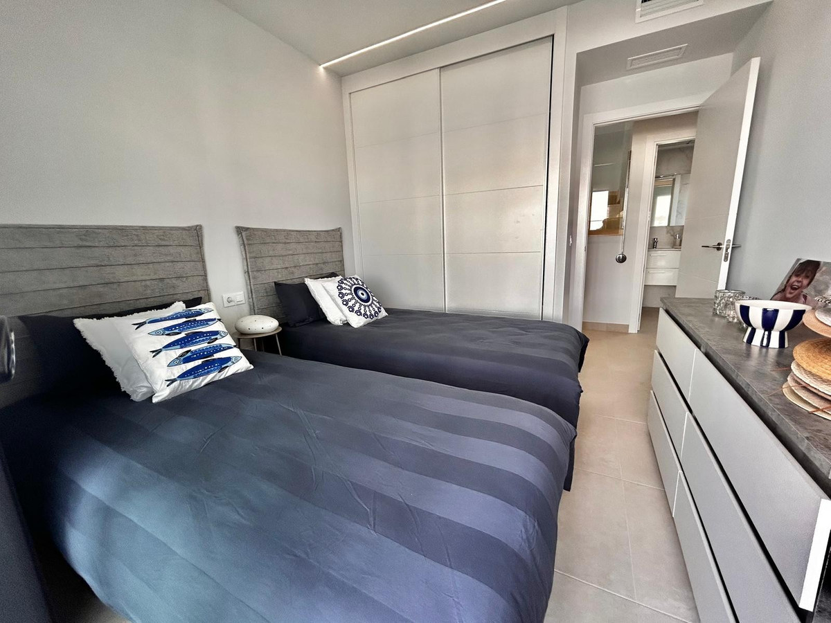 3 Bed Apartment for sale in Villamartin Costa Blanca, Alicante, Spain
