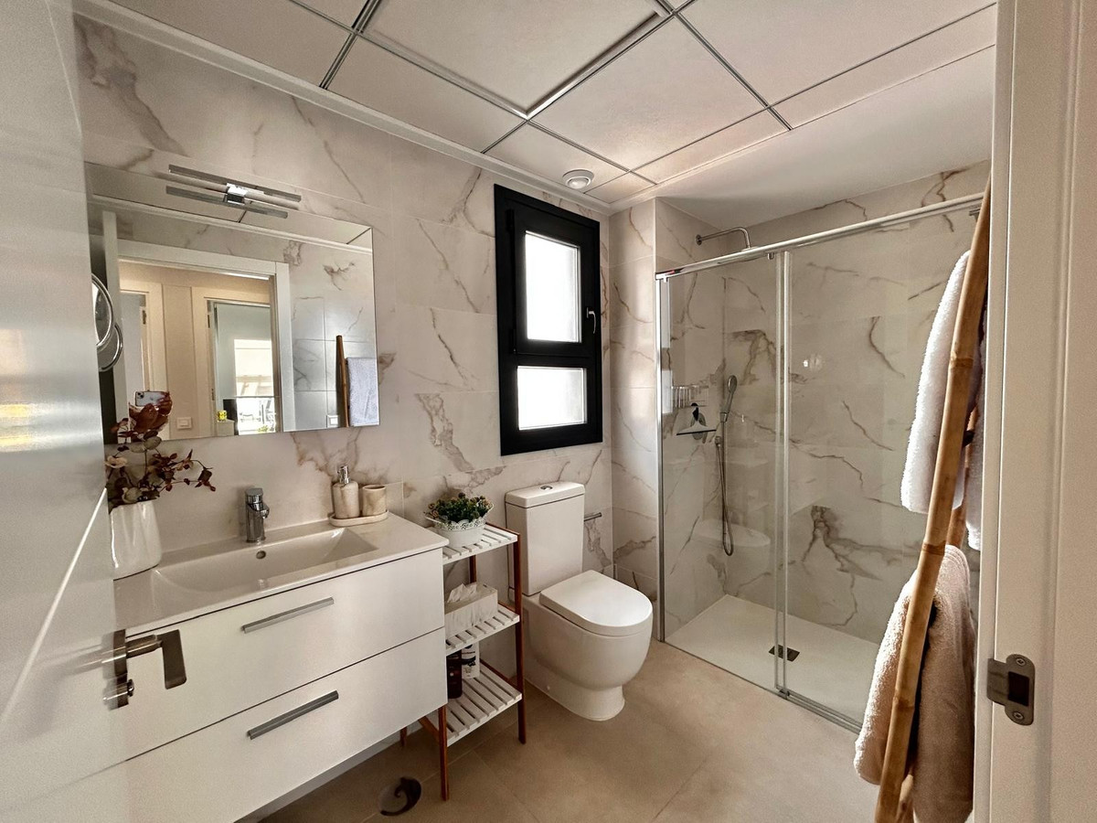 3 Bed Apartment for sale in Villamartin Costa Blanca, Alicante, Spain