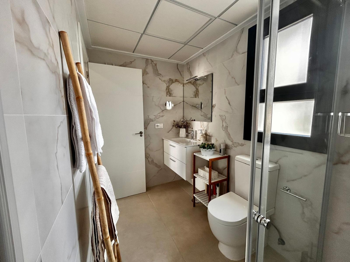3 Bed Apartment for sale in Villamartin Costa Blanca, Alicante, Spain