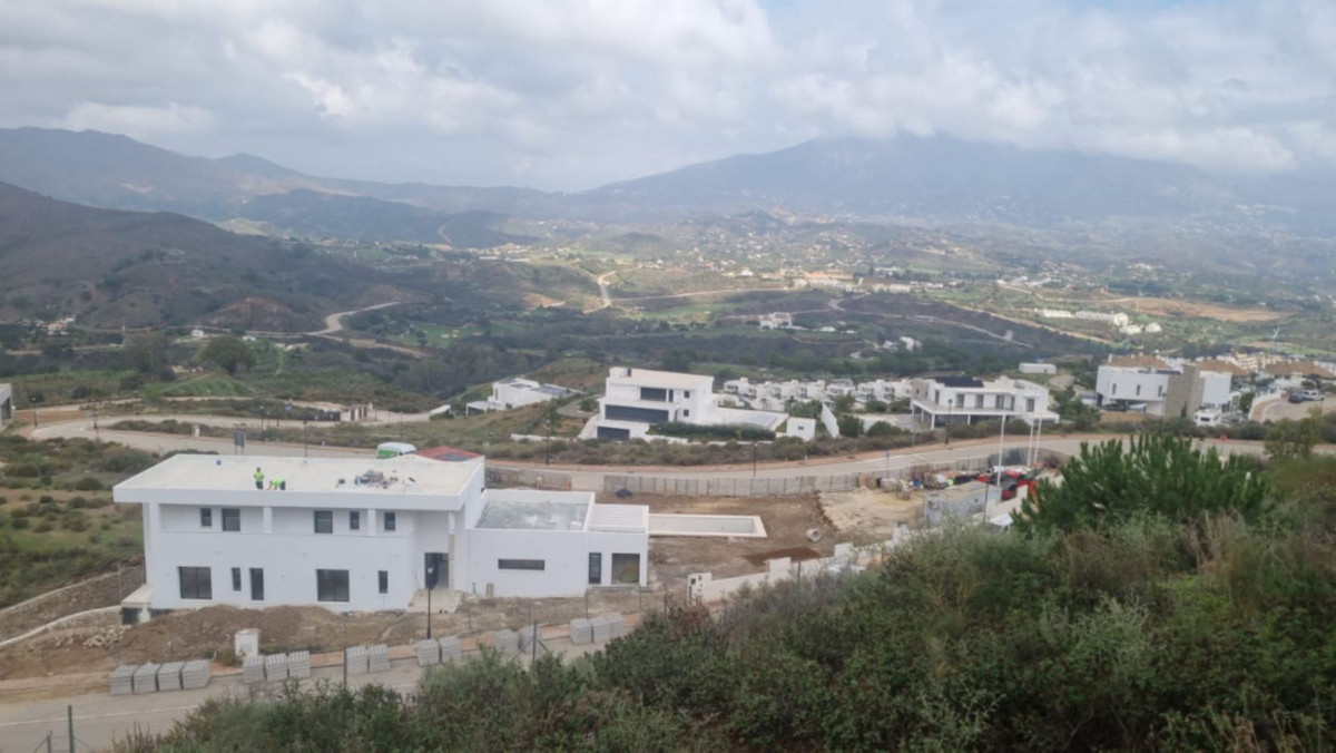 Plots for sale in La Cala Golf Costa Del Sol, Málaga, Spain