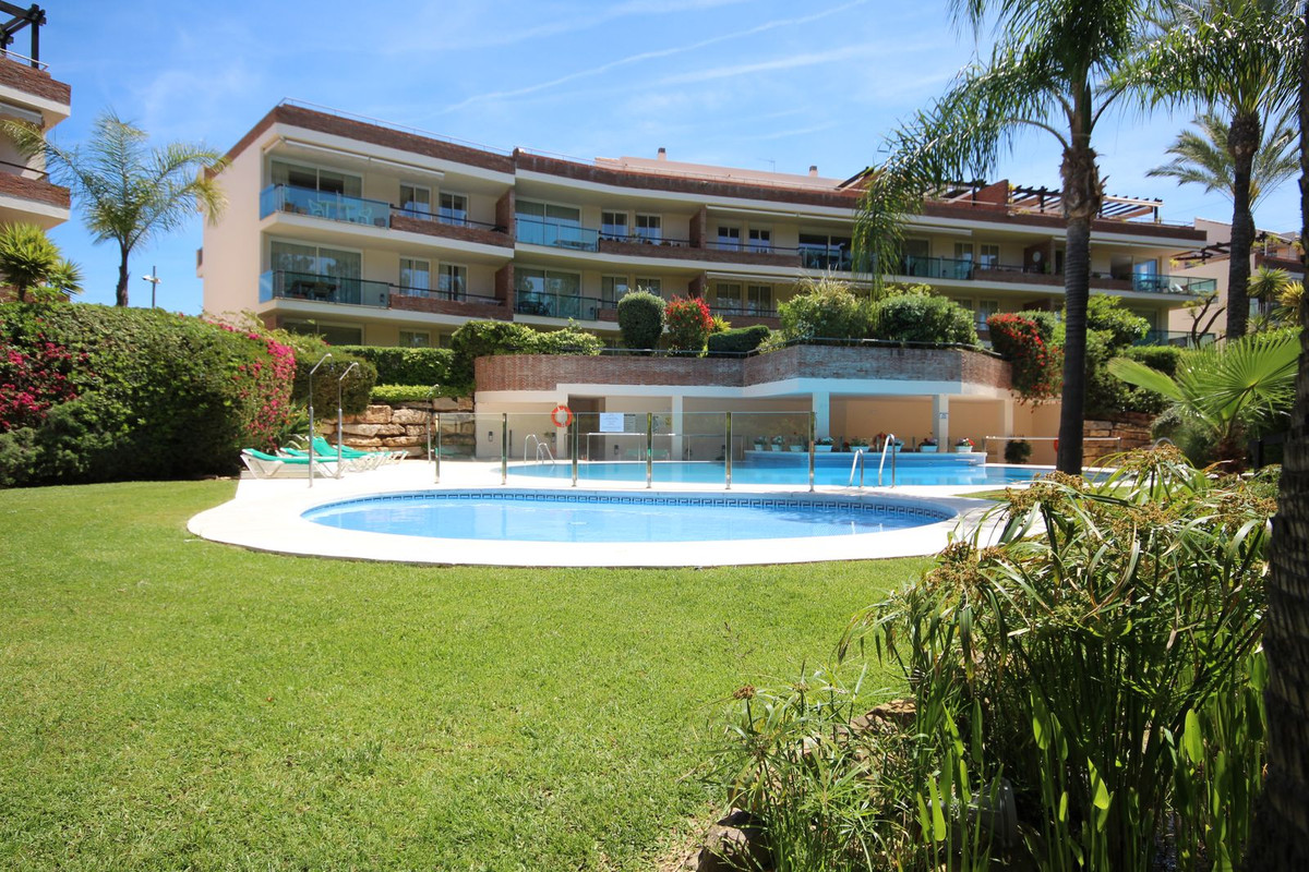 2 Bed Apartment for sale in Riviera Del Sol Costa Del Sol, Málaga, Spain