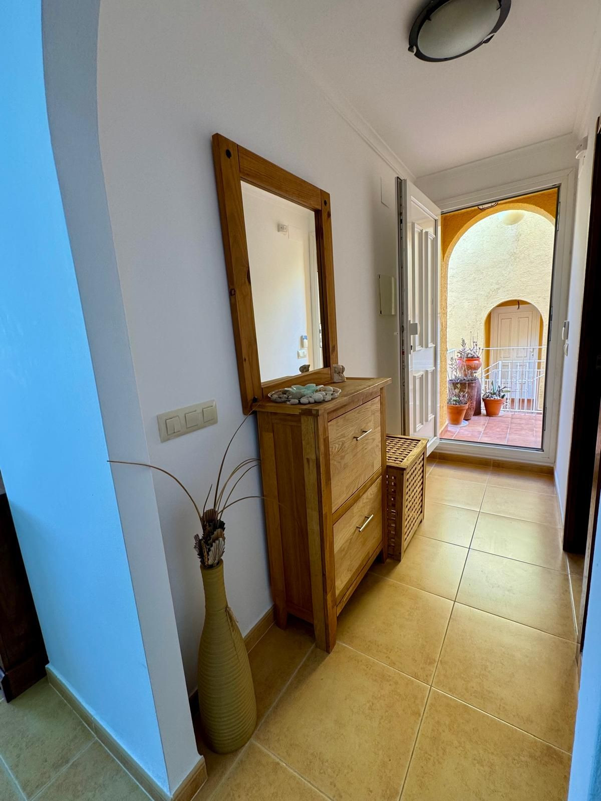 Se vende Apartamento Planta Media de 3 dormitorios en Costa Blanca, Alicante, España