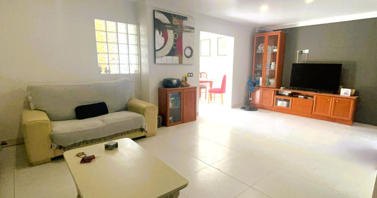 Se vende Pareada de 3 dormitorios en Costa Del Sol, Málaga, España