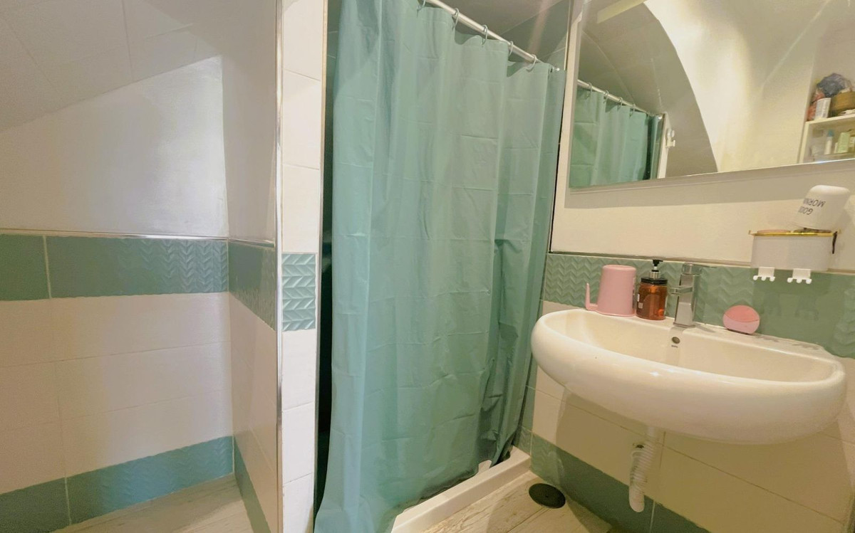 Se vende Pareada de 3 dormitorios en Costa Del Sol, Málaga, España